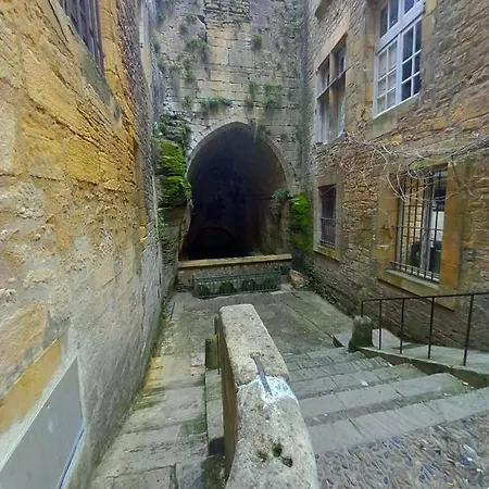 Beauvau - Numero 6 - Centre De Sarlat-la-Canéda