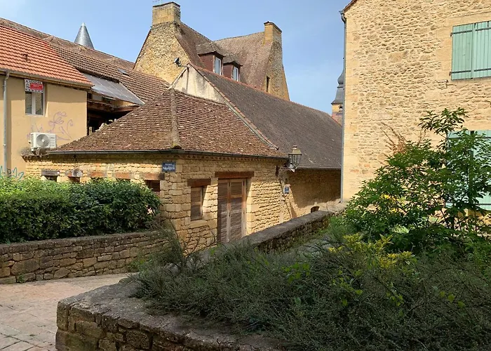 Beauvau - Numero 6 - Centre De